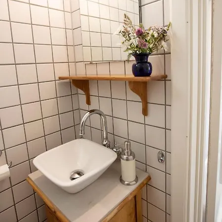 Kirkvollen Pilegrimsgard Panzió *